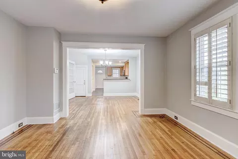 5633 Oregon Ave, Halethorpe, MD 21227 photo 4
