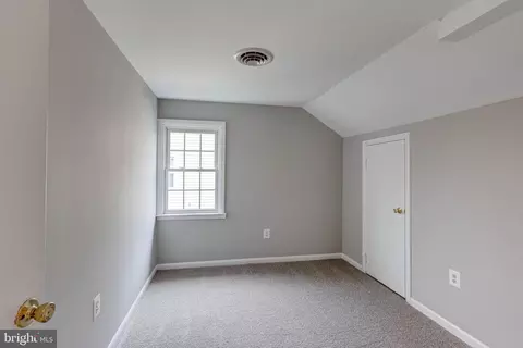 5633 Oregon Ave, Halethorpe, MD 21227 photo 24