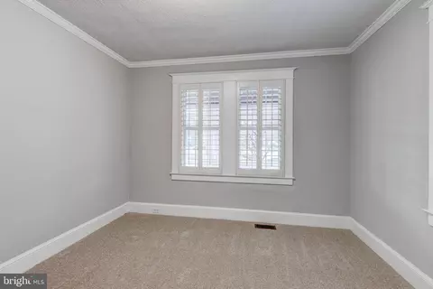 5633 Oregon Ave, Halethorpe, MD 21227 photo 17
