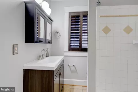5633 Oregon Ave, Halethorpe, MD 21227 photo 14