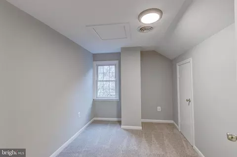 5633 Oregon Ave, Halethorpe, MD 21227 photo 22