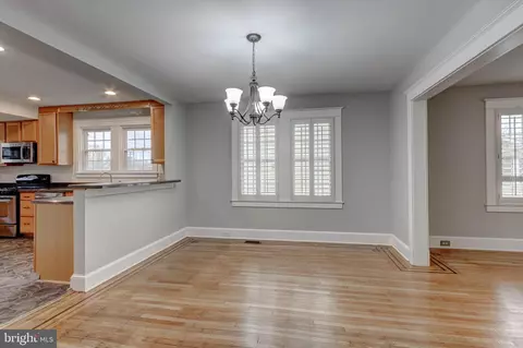 5633 Oregon Ave, Halethorpe, MD 21227 photo 6