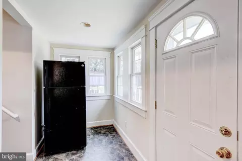 5633 Oregon Ave, Halethorpe, MD 21227 photo 13