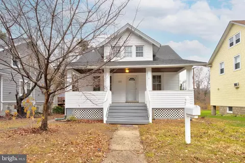 5633 Oregon Ave, Halethorpe, MD 21227