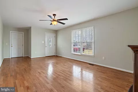 114 Gladys Ave, Halethorpe, MD 21227 photo 4