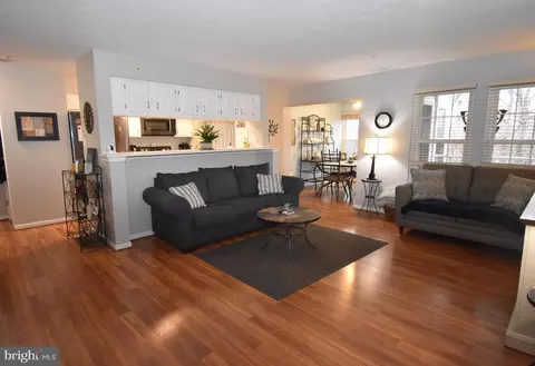 75 Willow Path Ct, Nottingham, MD 21236