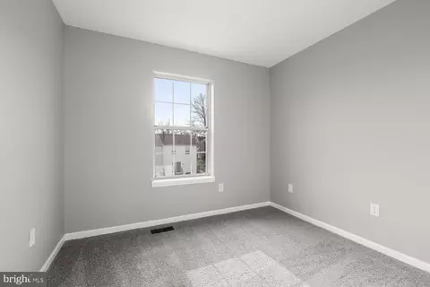 15 Cashell Ct, Nottingham, MD 21236 photo 27