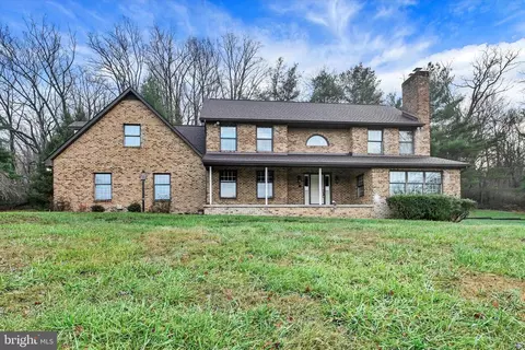 6041 Glen Arm Rd E, Glen Arm, MD 21057