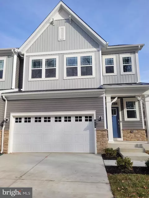 438 Waters Landing Dr, Essex, MD 21221