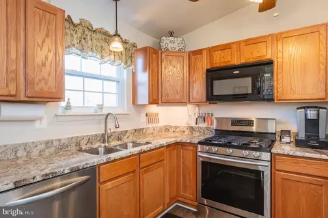 107 C Oak Ave, Sparrows Point, MD 21219 photo 12