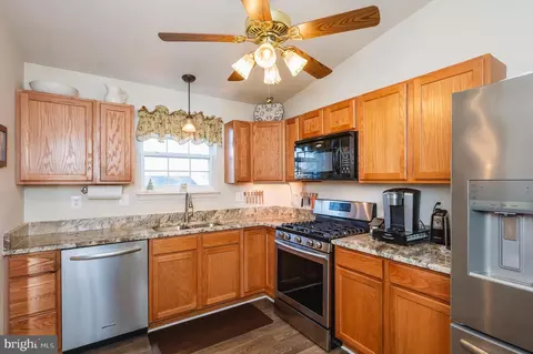 107 C Oak Ave, Sparrows Point, MD 21219 photo 11