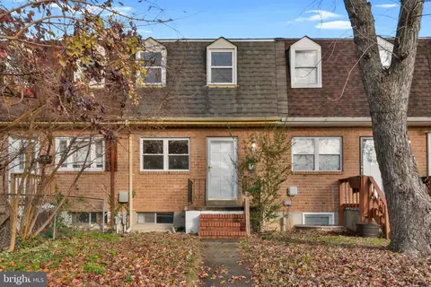 619 Kingston Rd, Middle River, MD 21220