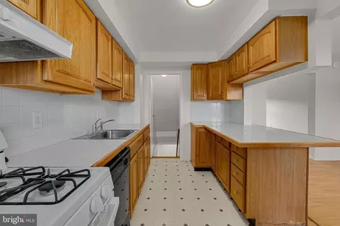 619 Kingston Rd, Middle River, MD 21220 photo 6