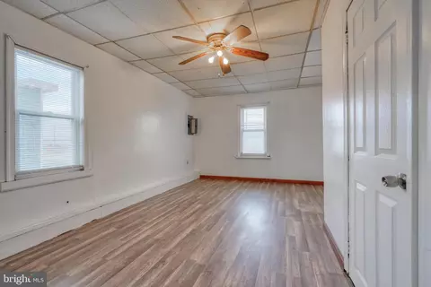 2121 Sparrows Point Rd, Sparrows Point, MD 21219 photo 10