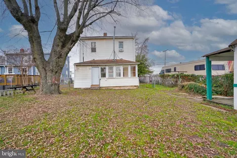 2121 Sparrows Point Rd, Sparrows Point, MD 21219 photo 3