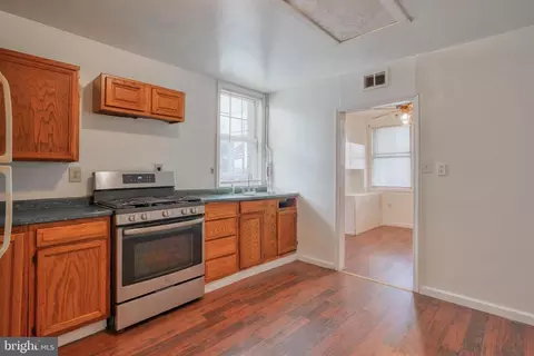 2121 Sparrows Point Rd, Sparrows Point, MD 21219 photo 23