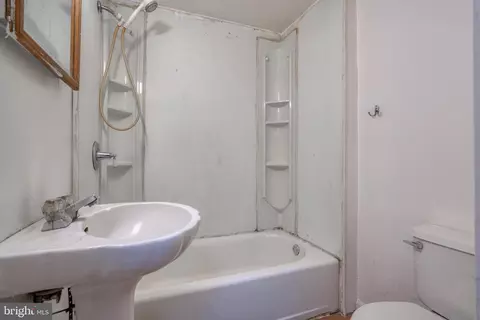 2121 Sparrows Point Rd, Sparrows Point, MD 21219 photo 42