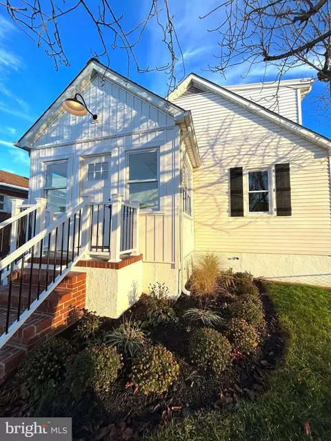 3211 Lynch Rd, Sparrows Point, MD 21219