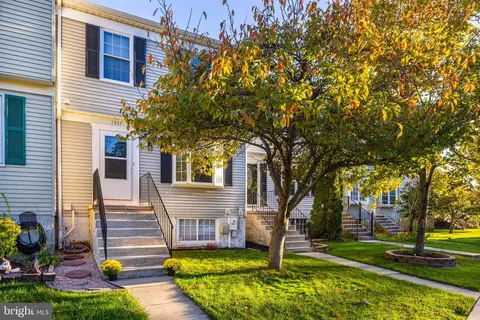 1937 Newhaven, Essex, MD 21221