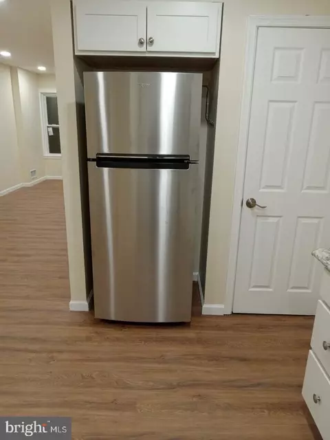 911 Elton Ave, Baltimore, MD 21224 photo 5