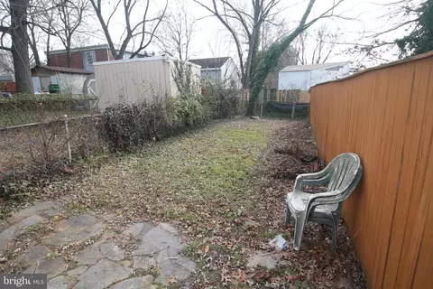 445 Bigley Ave, Halethorpe, MD 21227 photo 10