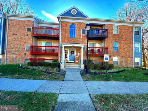 1302 Sugarwood Cir #303, Essex, MD 21221