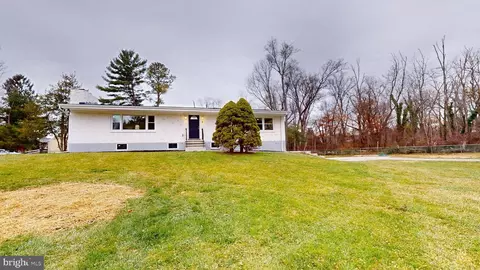 22 Wabash Ave, Reisterstown, MD 21136