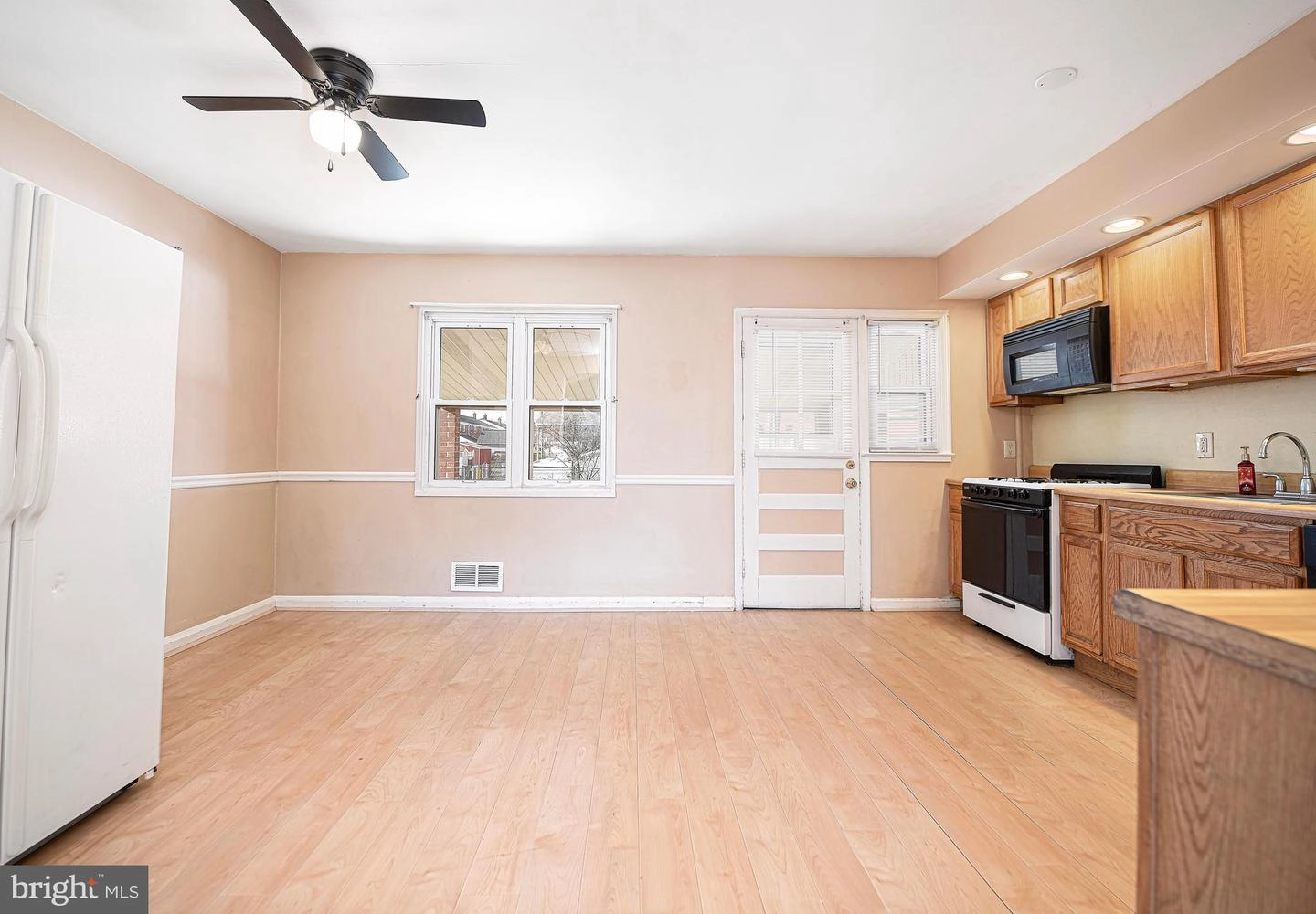 1962 Wareham Rd, Dundalk, MD 21222 photo 11