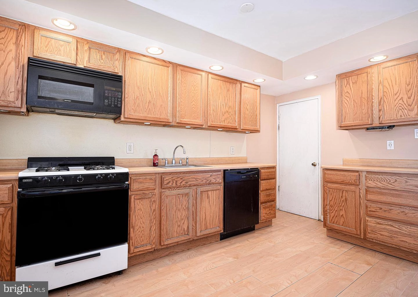 1962 Wareham Rd, Dundalk, MD 21222 photo 14