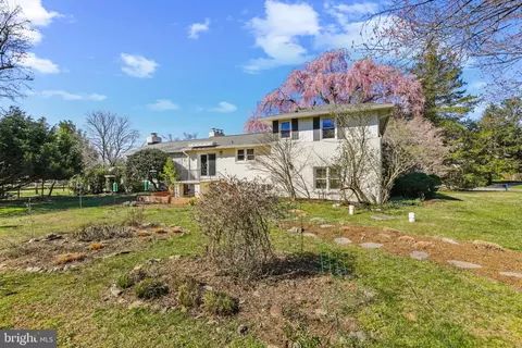 Exterior - 5 Dalebrook Dr, Phoenix, MD 21131 photo 19 of 24
