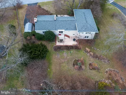 Exterior - 5 Dalebrook Dr, Phoenix, MD 21131 photo 11 of 24