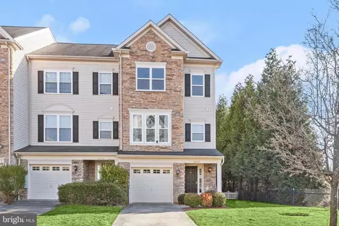 4333 Vintage Ivy Ln, Owings Mills, MD 21117