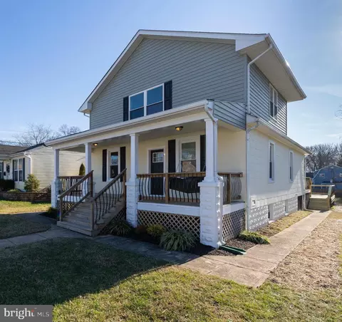 321 Townsend Rd, Essex, MD 21221