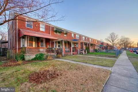 1945 Frames Rd, Dundalk, MD 21222 photo 2