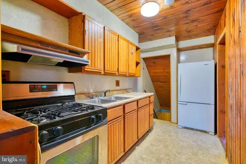 1945 Frames Rd, Dundalk, MD 21222 photo 7