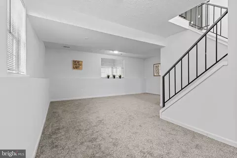 7119 Cunning Cir, Middle River, MD 21220 photo 33