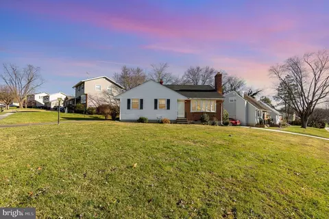 4434 Kendi Rd, Nottingham, MD 21236