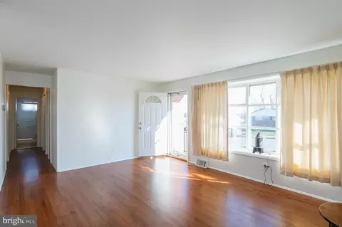 5110 Mcfaul Rd, Baltimore, MD 21206 photo 4