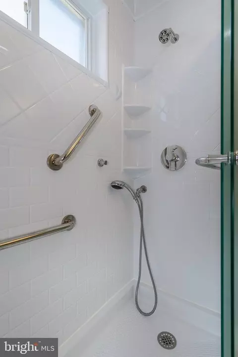 5110 Mcfaul Rd, Baltimore, MD 21206 photo 23