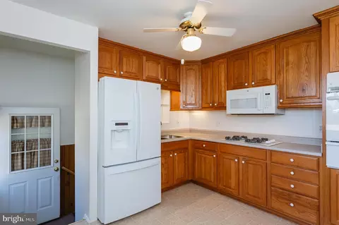 5110 Mcfaul Rd, Baltimore, MD 21206 photo 11
