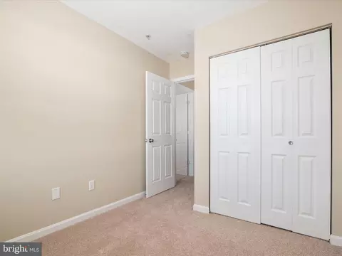 635 Hunting Fields Rd, Middle River, MD 21220 photo 11