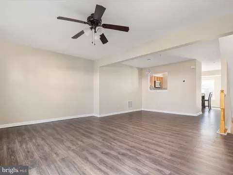 635 Hunting Fields Rd, Middle River, MD 21220 photo 16