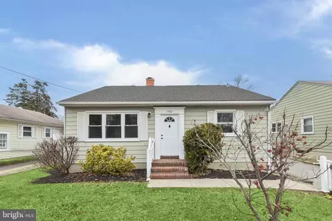 1562 Sulphur Spring Rd, Halethorpe, MD 21227