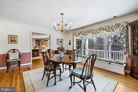 Dining - 13401 Cambria Farms Rd, Phoenix, MD 21131 photo 3 of 5