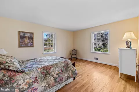 Bedroom - 13401 Cambria Farms Rd, Phoenix, MD 21131 photo 1 of 3