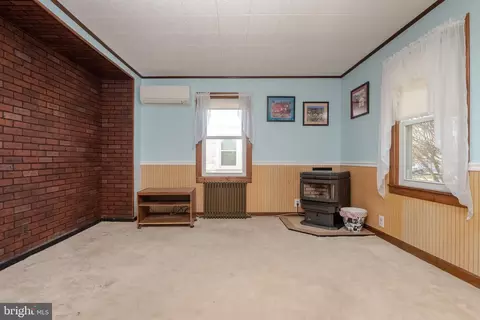 Bedroom - 2549 Lodge Forest Dr, Sparrows Point, MD 21219 photo 1 of 2