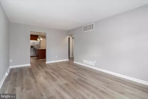 8111 Euler, Windsor Mill, MD 21244 photo 9