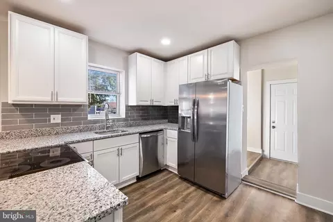 6813 Dunbar Rd, Dundalk, MD 21222