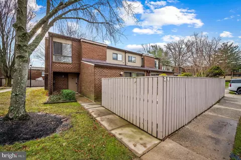 29 Saddle Ct #A, Pikesville, MD 21208