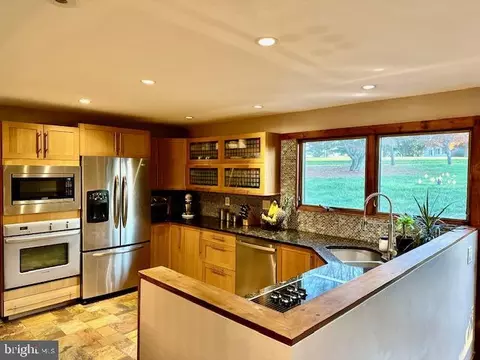 4714 Mount Carmel Rd, Hampstead, MD 21074 photo 6
